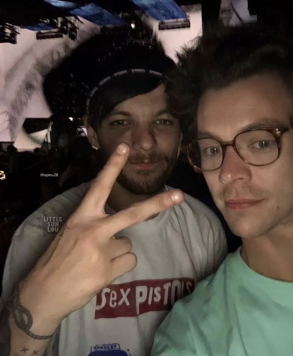 📸|Harry and Louis a while ago!
