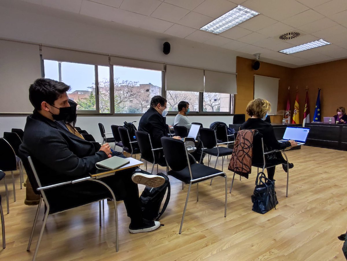 Un espacio de debate como resultante de un proyecto de investigación que cuestiona el proyecto sociocultural que legitima el modelo de negocio de las plataformas digitales. baylos.blogspot.com/2022/03/las-nu…