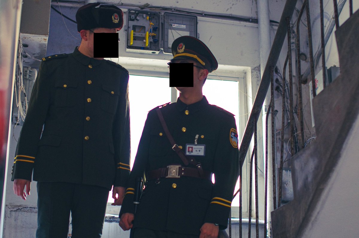 linlin79413845's tweet photo. 中华人民共和国95式警服🚔👮
外拍作品 https://t.co/t8F2nLzfPd