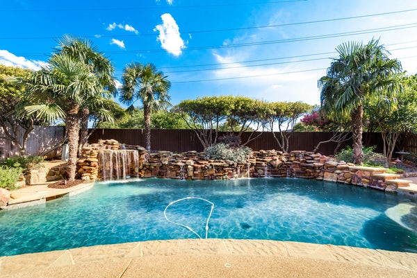 HomeSnappers's tweet photo. #RealEstateFact: If buyers do not like the way a listing looks online, they are less likely to visit in person. That is why investing in real estate photography is a great idea
Book with #HomeSnappers here: https://t.co/pGOUzkBfU1
π#Roanoke, #Texas https://t.co/YEbT0aW5eK
