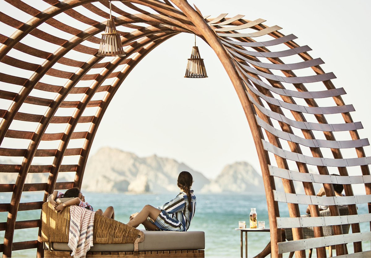 WIXSQUARED's tweet photo. Thinking of where to go? #Oman shines in March! Why not explore the magnificent #Muscat; the capital is home to interesting architecture and bustling souks - it is the perfect location for travellers who love to delve into the local culture while being pampered! #inspiredtravel https://t.co/r0l2XuAOrY