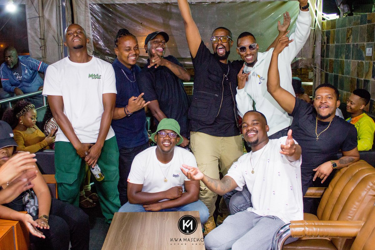 WestWaseSouthAh's tweet photo. Every second Friday my niggas and I host an event called #Firstclassfridays in the East and it goes up!! We doing it again on the 25th of March. https://t.co/MBrZ4kY3YV