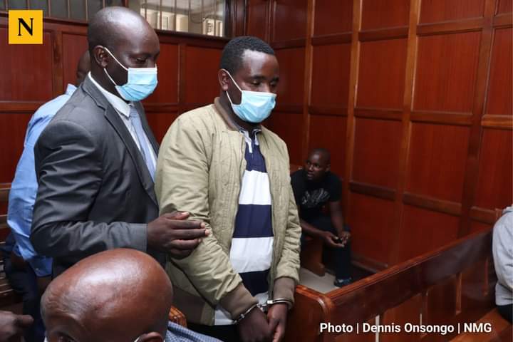 AngelaMems's tweet photo. Hope the arrest of Zacharia Nyaora Obadia will serve as an example to men who think they can harass a woman and get away with it. Even touching a woman's hand or a piece of hair without their consent is harassment. #WomenMustBeRespected !! https://t.co/Bl9YdetosE
