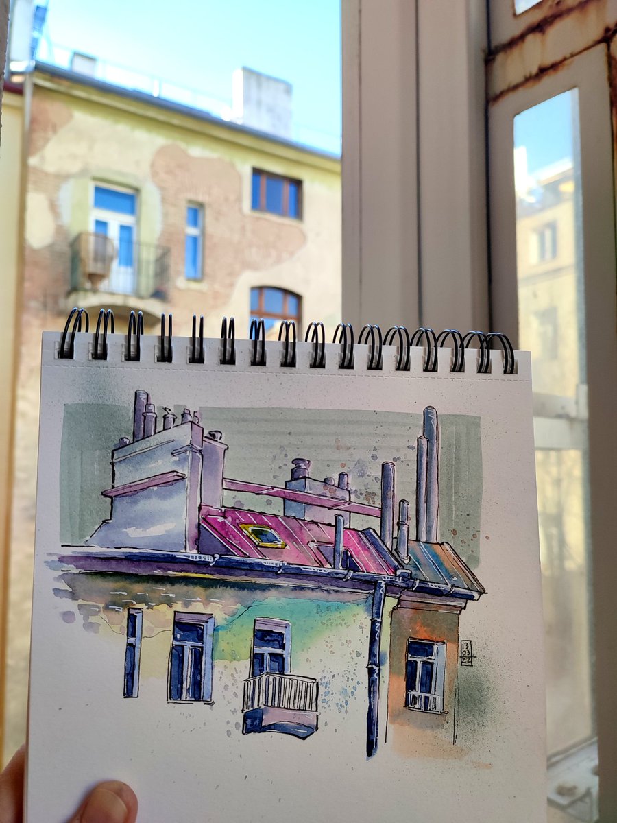 StanSolo9's tweet photo. When the urge to draw hits hard, I draw my building inner block 
#sketch #watercolor #blackink #ink #urbansketching #urbansketch #artlife https://t.co/twKJoV0Nb5