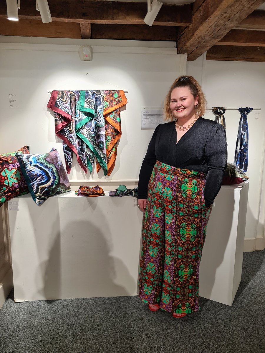 Back at work after a lovely birthday break in London! Was so incredible being able to attend New Ashgate's Rising Stars exhibition in person and see my work on display.