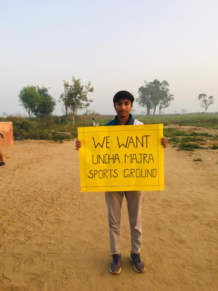 GroundUncha's tweet photo. Athletes of Uncha Majra Sports Ground, Pataudi, Gurugram, in support of Sports ground Conveying their message.
@cmohry @flickersingh @Rao_InderjitS 
@DC_Gurugram @nishantyadavIAS @ArtiSinghRao @mlkhattar @PMOIndia @narendramodi please address the grievances of athletes https://t.co/N9xbvqTFmH