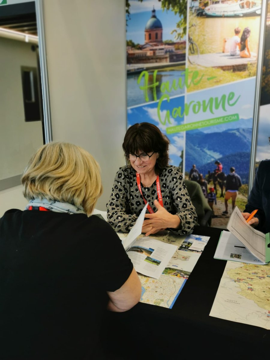nlacomme31's tweet photo. 2ème journée de rencontre avec la presse britannique à #Imm2022 pour faire découvrir la #HauteGaronne avec mes amis du @GersTourisme @PressTourisme82 @TourismeTarn @CrtlOccitanie https://t.co/HlzaOfiH12
