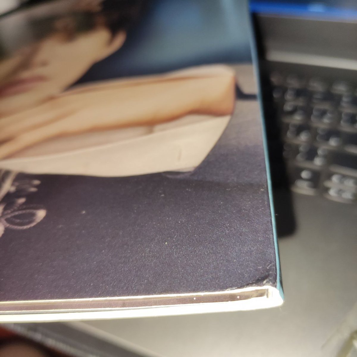 FotogoPH's tweet photo. pls help rt
🏷️ nct ph wts lfb

read pinned tweet before claiming ‼️

✦ unsealed regulate album
- jaehyun jungwoo

if with pc
jjh cover + taeil pc = P900
kjw cover + jungwoo pc = P900

albums has dents, will give official freebies as compensation.

mine + item to claim https://t.co/H8QaAMNCkT