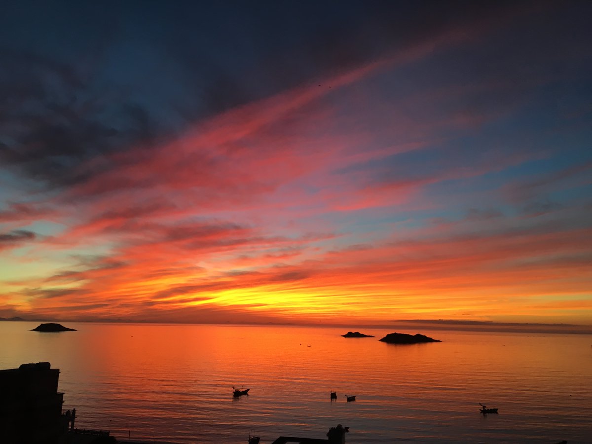 My hometown's unique sunrise,could it be a #NFT item?