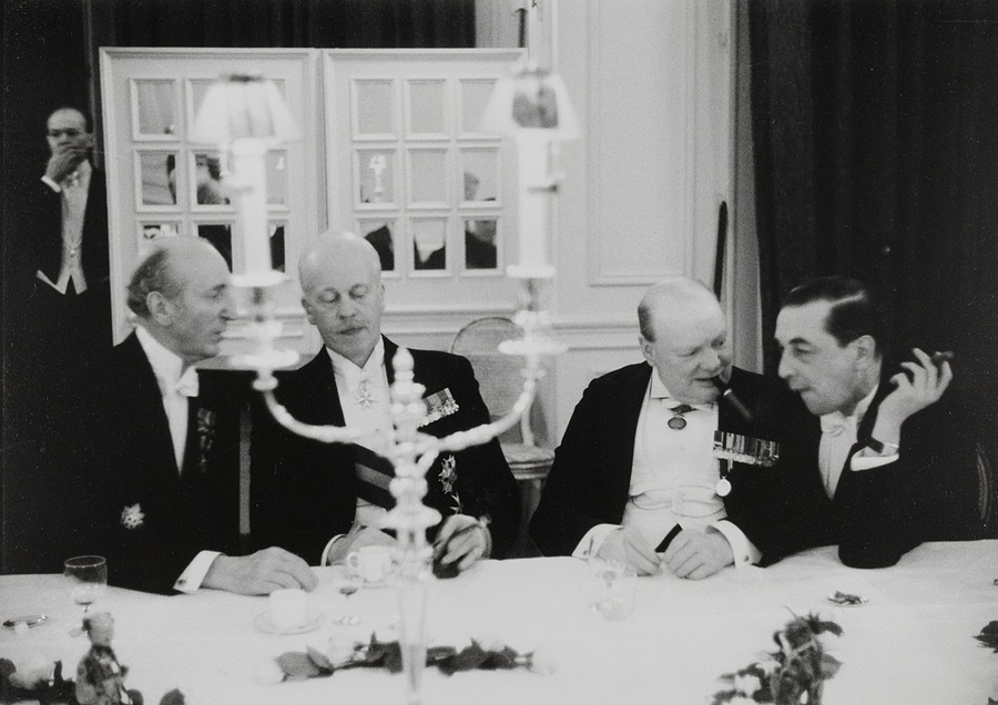 Tim Schmalz (@tim_schmalz) on Twitter photo On 15 March 1938, Hitler arrived in Vienna to cement the Nazi grip on Austria.
A year ago, I discussed my research on Anglo-Austrian cultural diplomacy in the 1930s with the Chief Historian of <a href="/MFA_Austria/">MFA Austria</a> at the <a href="/ACF_London/">ACF London</a>, available online š
acflondon.org/events/acf-lec⦠On 15 March 1938, Hitler arrived in Vienna to cement the Nazi grip on Austria.
A year ago, I discussed my research on Anglo-Austrian cultural diplomacy in the 1930s with the Chief Historian of <a href="/MFA_Austria/">MFA Austria</a> at the <a href="/ACF_London/">ACF London</a>, available online š
acflondon.org/events/acf-lecā¦