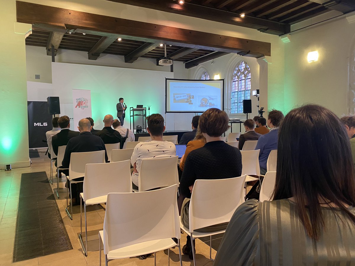 ai4growthBE's tweet photo. Now Filip De Weerdt of @FlandersTrade explains how using AI can add to a company’s internationalization - and how investing in #Flanders is a great way to boost your AI potential bc of the infrastructures here #EUAIWEEK #AI4Growth @ai4_belgium #FlandersAccelerates https://t.co/acouxgoN8o