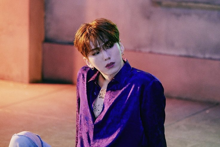 chaewonmyheartt's tweet photo. I want to but i am too scared of making it my laptop wallpaper!

KIHYUN SOLO DEBUT
#GodOfKpopIsHere
#VoyagerOutNow
#VOYAGER @OfficialMonstaX https://t.co/GZUdC6kvvm