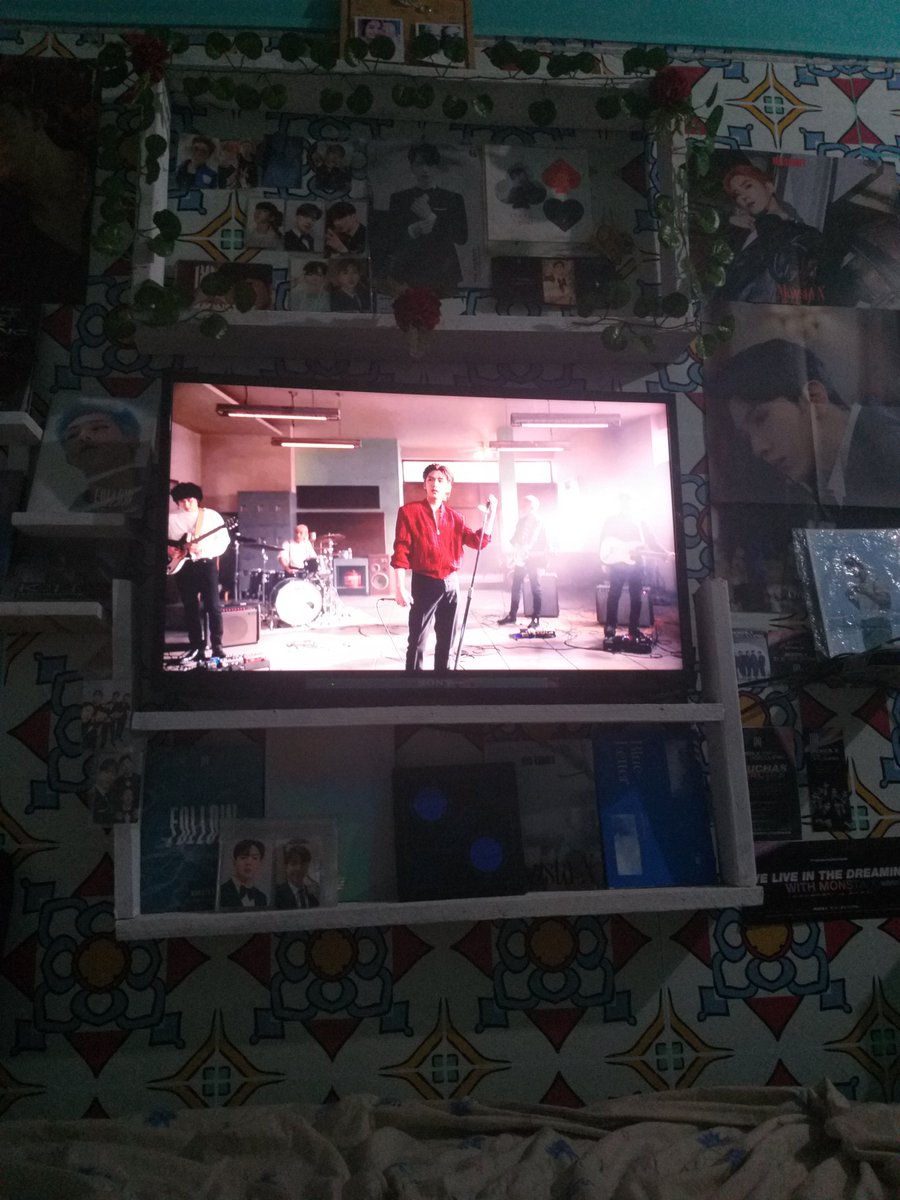 lethu_yookih93's tweet photo. Todavía no caigo en cuenta..
https://t.co/NBgtBcCrUb

KIHYUN SOLO DEBUT 
#GodOfKpopIsHere 
#VoyagerOutNow
#KIHYUN
@OfficialMonstaX https://t.co/RAtc7q4H7A