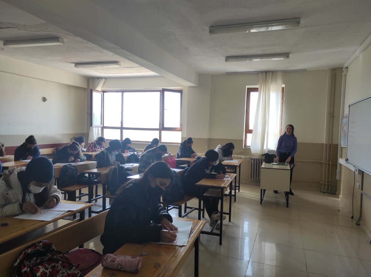 Öğrencilerimizin akademik durumunu tespit edebilmek için deneme sınavı uyguladık.
@SinanATES_63 <a href="/Hilvan_MEM/">Hilvan İlçe Milli Eğitim Müdürlüğü</a> <a href="/melikecakir_akr/">Melike Çakır</a>