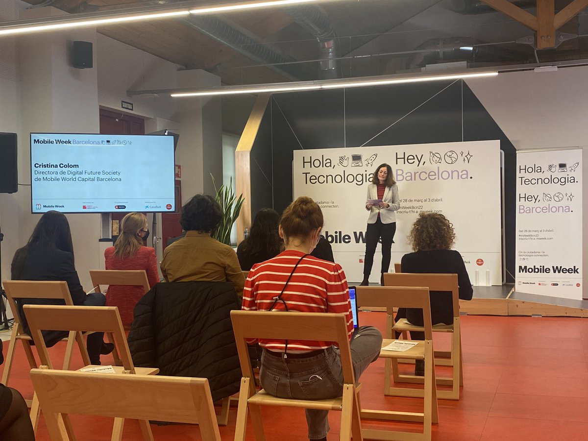 _crissalvador's tweet photo. Avui @laiabonetrull i @CColom presenten la #mWeekBcn22. Iniciativa per connectar la tecnologia amb la ciutadania de #Barcelona per reduir la #bretxadigital i protegir la #ciutadaniadigital #inclusiodigital @mweek_mwc @mwcbarcelona Un plaer col.laborar des de @weare_both https://t.co/ot8Evnh9BV