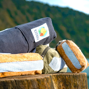 SharedEarthWS's tweet image. Gosh the weekend goes fast! I missed a few days getting distracted by life! Next up on our @NatProductsShow sneak peeks are our beautiful bamboo travel towels. Money from sales helps support river barriers that stop our trash entering the ocean &amp;amp; endangering wildlife! Perfect!