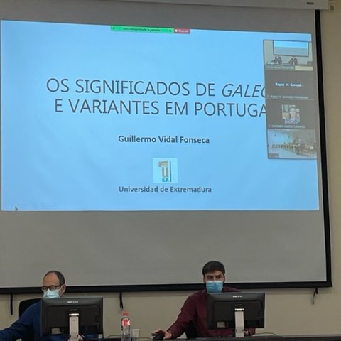 yaniratics's tweet photo. Achei muito interessantes também as intervenções dos Professores Guillermo Vidal, com os significados da palavra Galego, e Juan Carrasco, com os seus diapositivos sobre Elvas. https://t.co/G0wkdgrCW7