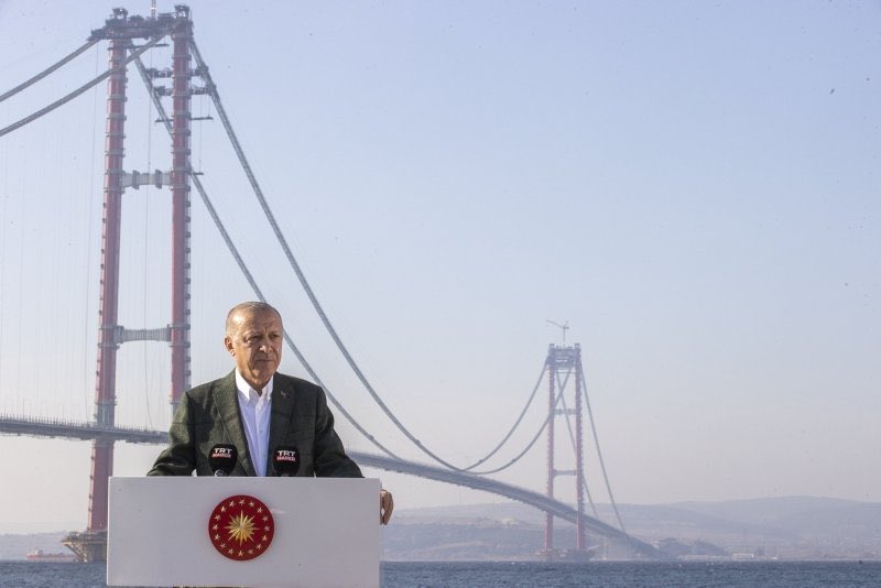 ikalin1's tweet photo. Muhteşem bir eser daha hayata geçiyor. 

Çanakkale destanının şanına yakışır bir eser geliyor. 

Bu Cuma. 

18 Mart’ta. 

Çanakkale’de. 

#1915ÇanakkaleKöprüsü https://t.co/5Dr4yXfiQR