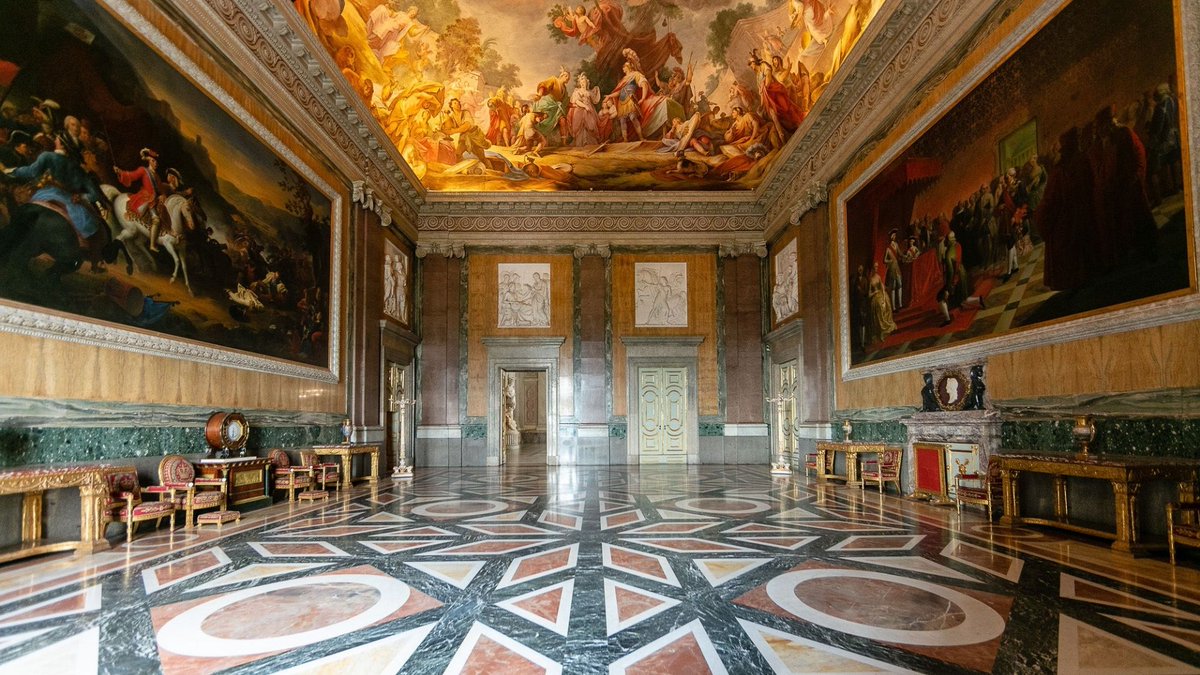 Reggia di Caserta tweet media