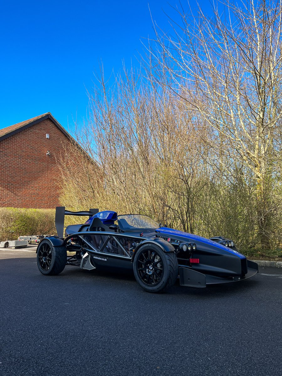 ArielMotorCo's tweet photo. The skies are blue, is Spring on the way? 

Another Atom 4 heading off to a happy new owner earlier this week 🔵

#Ariel #Atom4 #SeriousFun #ArielMotorCompany #Atom #Springisintheair #trackcar #roadcar #intheshadows #somerset #car #supercar #newcar https://t.co/uThcA4VaNO