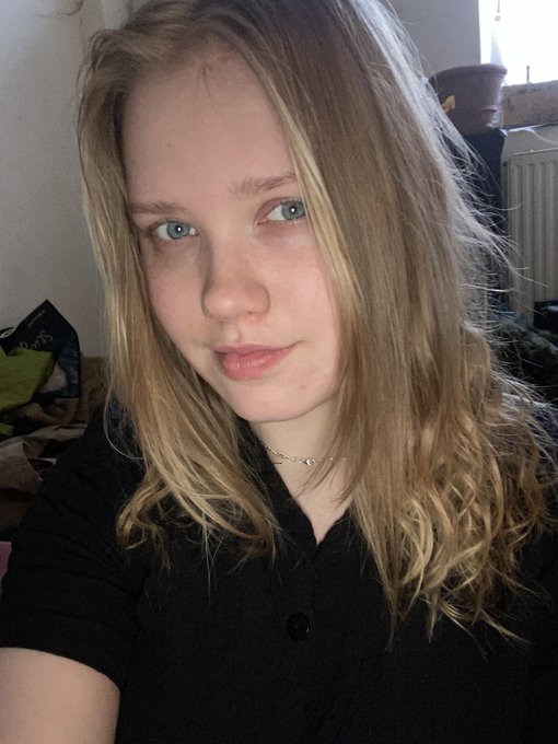Some people don&rsquo;t even know how cool they are. But you are, trust me. https://t.co/xl9kq3bhl5<a href="/tag/girl"class="tags"><span>#girl</span></a><a href="/tag/blueeyes"class="tags"><span>#blueeyes</span></a><a href="/tag/cutegirl"class="tags"><span>#cutegirl</span></a>