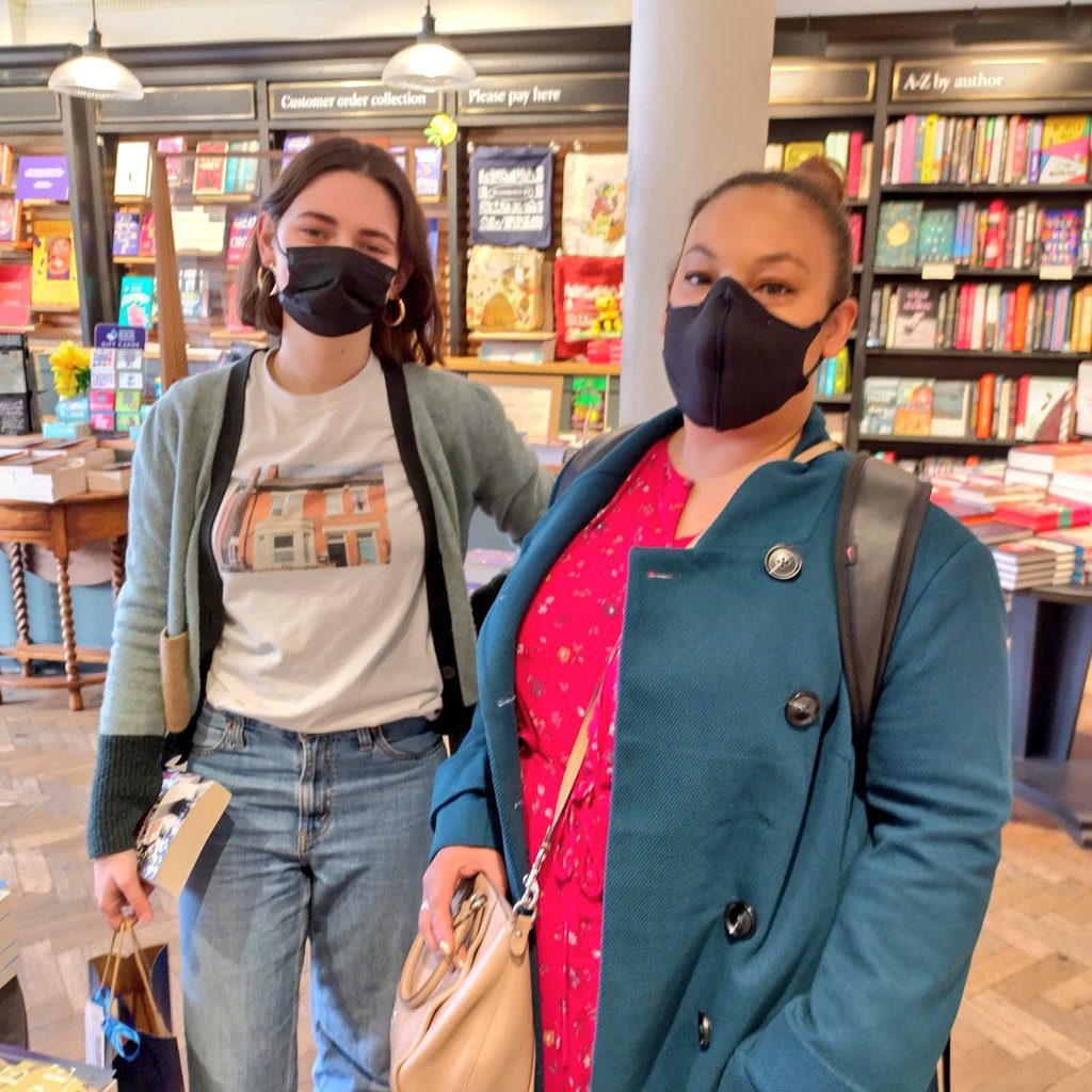 HQstories's tweet photo. First stop of the day, @WstoneIslington! π Doesn't this proof look amazing?!
@LouRHare #MissAldridgeRegrets #ProofTour https://t.co/80ZaevQ7ZT