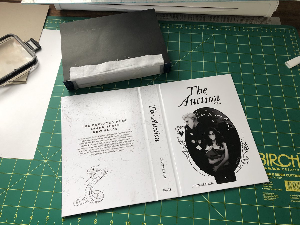 inkdrinkbindery's tweet photo. Started casing in the commissions. Casing in is always the nerve-racking part for me. So much effort goes into doing the case that I fret over something going wrong. So far so smooth! 🎉
#theauction #lovesbitca8 #fanfiction #handmade #casebinding #fanficbookbinding #dramione https://t.co/R3zKrpw2Yc