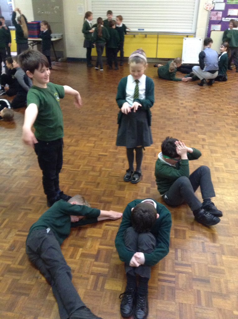HoylakeHolyTrin's tweet photo. Y3/4 have had a lot of fun in their @AsCreatives workshop. We learnt about the choices we can make about what we eat and how we can help the environment through our choices #BSW2022 #BSWgrowth2022 #GrowingForGold https://t.co/VoOr0CNaDO