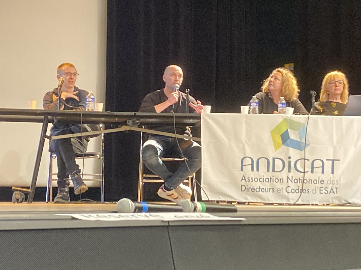 andicat_asso's tweet photo. Expérimentation de l’Afest. Ingrid Sion coordinatrice centre de formation , Hervé Fiquet, Moniteur d’atelier #ESAT et Thomas Minebois opérateur machine https://t.co/pC0HYhA8fJ