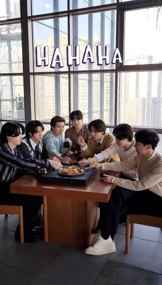 BTS Charts tweet media