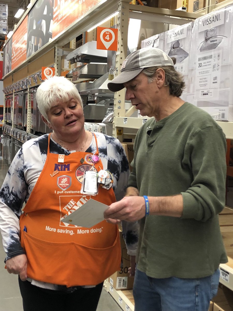 Another store generated lead sold….thank you Kimberly, Sonya, Bob and Team 2307 for your partnership! #proudpartners #fillthepipeline ⁦<a href="/AllisonCMurdoch/">Allison Murdoch</a>⁩ ⁦<a href="/LorieCorke/">Lorie Bowen</a>⁩ ⁦<a href="/EldredPeterson/">Pete Peterson</a>⁩