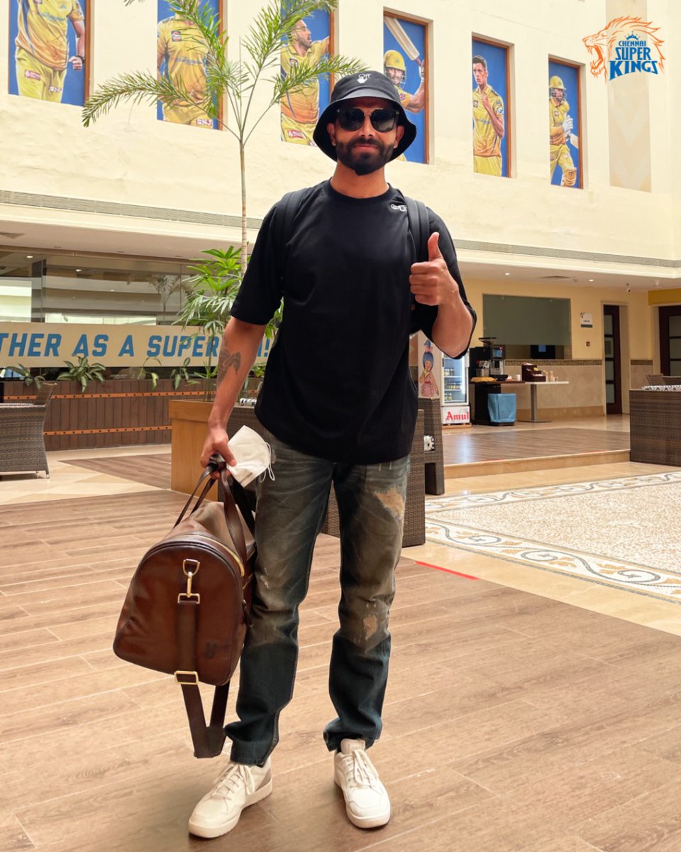 CSKFOREVER07's tweet photo. Vanthudanya En puratchi thalaivan 🥳🥳🥳🔥
#CSK @imjadeja #YELLOVE https://t.co/DJde2v96pH