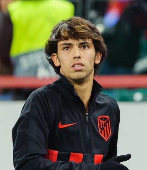 FTalentScout's tweet photo. If João Félix STARTS for Atletico Madrid against Manchester United in the Champions League tonight, I'll giveaway a https://t.co/qfah31WRsA Mystery Box! 🔥

👇 How to enter

♻️ Retweet
✅ Follow @FTalentScout  &amp; @SurpriseShirts

That's it! Good luck 🍀 https://t.co/NEJ8aceXM4