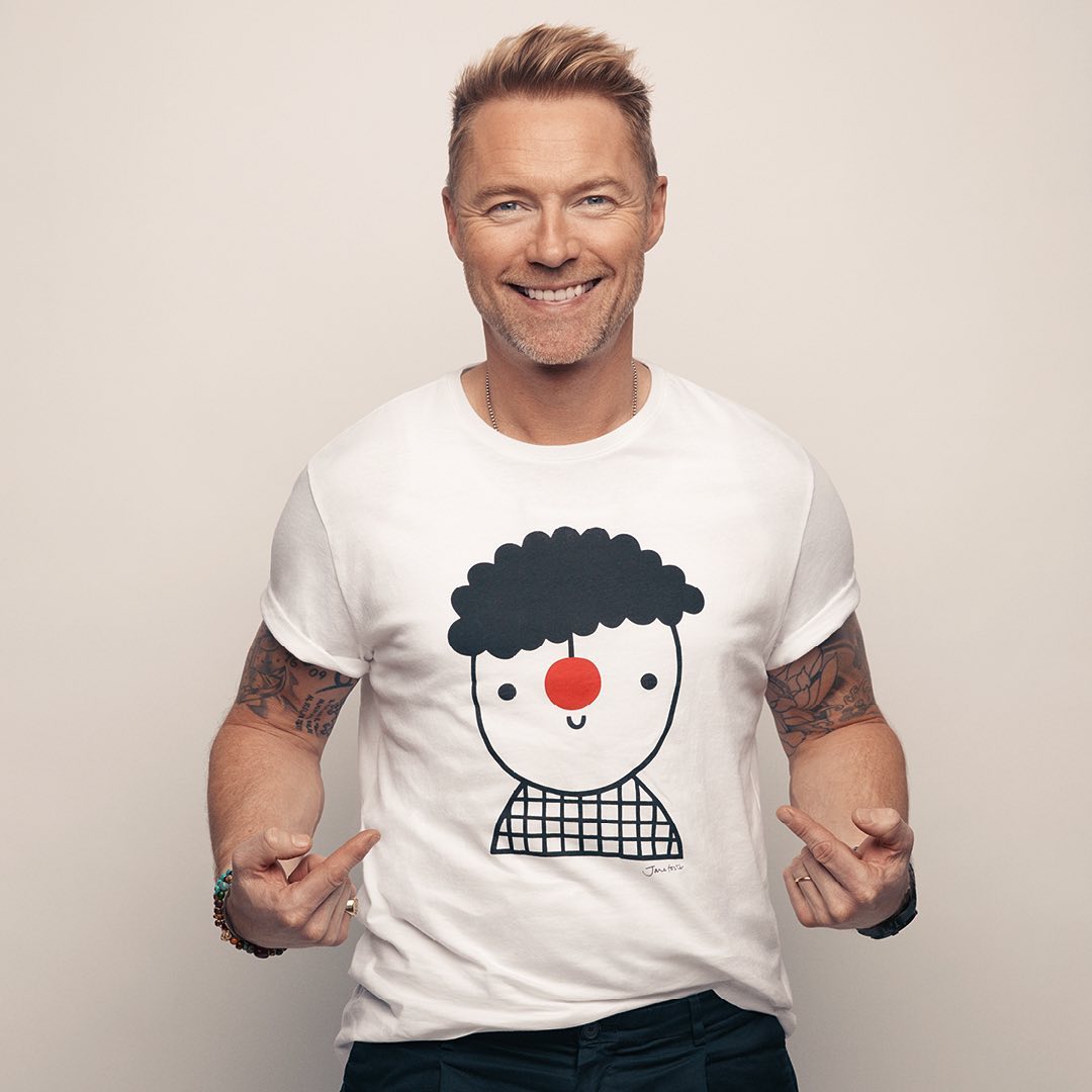 ClarendonShops's tweet photo. Comic Relief is this Friday, have you got your T-Shirt? 🤗 Shop  @TKMaxxHelp  limited-edition collection of #RedNoseDay chari-tees and support the amazing work of registered charity,  @comicrelief 

#Oxford #communitylove #communitysupport #comicrelief #charitysupport https://t.co/m6gZaxSWoG