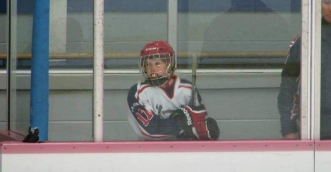 DaveWeir1's tweet photo. Happy 18th Birthday Michael! Hope you have a fantastic day!!!! @HSFalconHockey https://t.co/DTj9VcGAVg