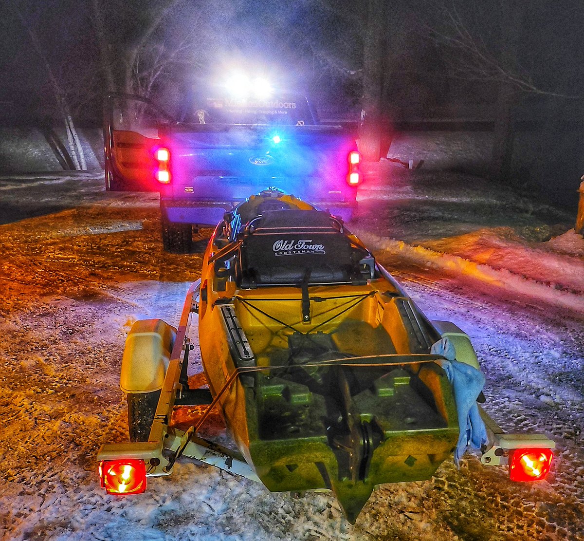 missionotd's tweet photo. My first kayak fishing trip of 2022 has started! A temp of 17° to start my morning off, but supposed to be 55 and sunny with a light 5mph wind. It's going to be a great day being out on the open water again. #minnesotafishing #mississippiriver #kayakfishing #walleyefishing https://t.co/to19XMTZpJ