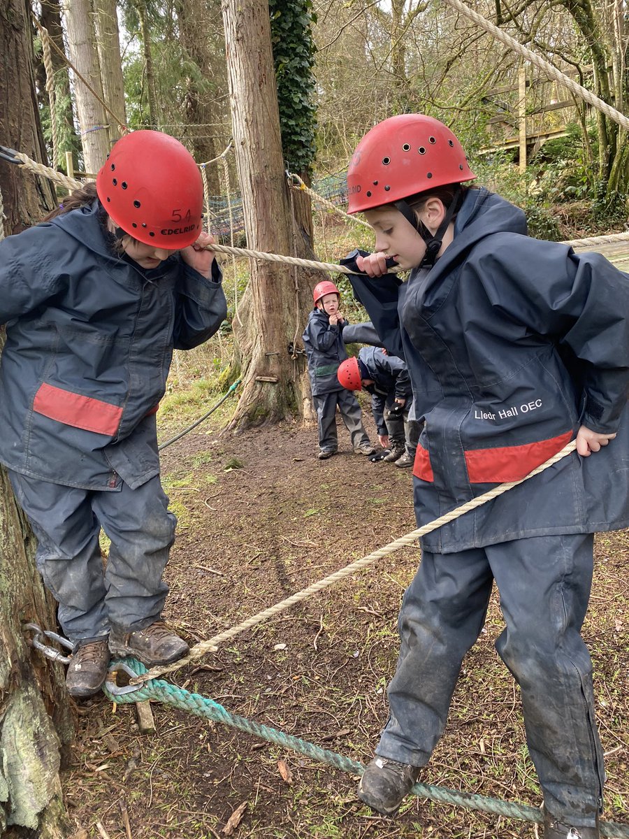 MissEdge tweet media