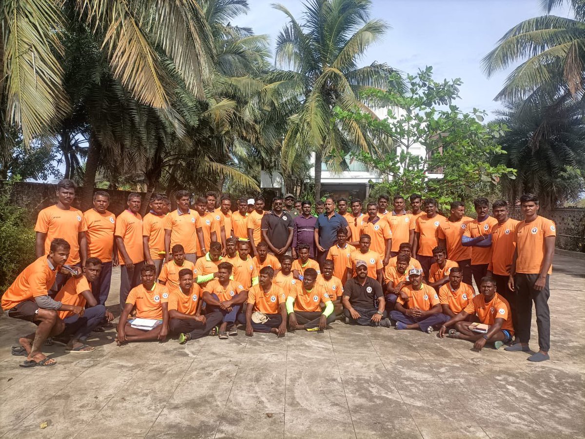 indian_rescue's tweet photo. #graduationday of trainees of @CMOTamilnadu Fire and Rescue Services in Advanced Technical Rescue Operations as part of preparedness for #disaster response @tnsdma @tnpolice https://t.co/LyHk0RZCGf