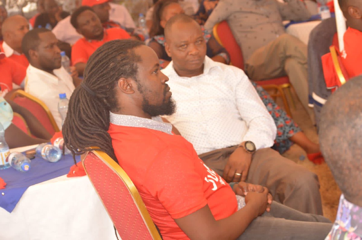 honthomasmwangi's tweet photo. @JubileePartyK is strong and ready to campaign after working for Kenyans for the last four and half years. 

We are united and as our jubilee slogans states "Mbele Pamoja" we are united and ready to face the future together. 

#senatorras #nakurucounty #jubilee2022 #AzimioLaUmoja https://t.co/wCJN9lWuqj