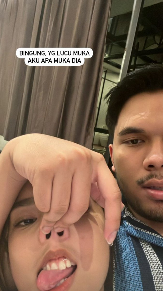 iam_mayownies's tweet photo. Netijen baru sok OVT mamam noh mamam klean swuaaah! kena prank mampoooos sama couple prik ❤
#thofushopee https://t.co/k9rNANOdRw