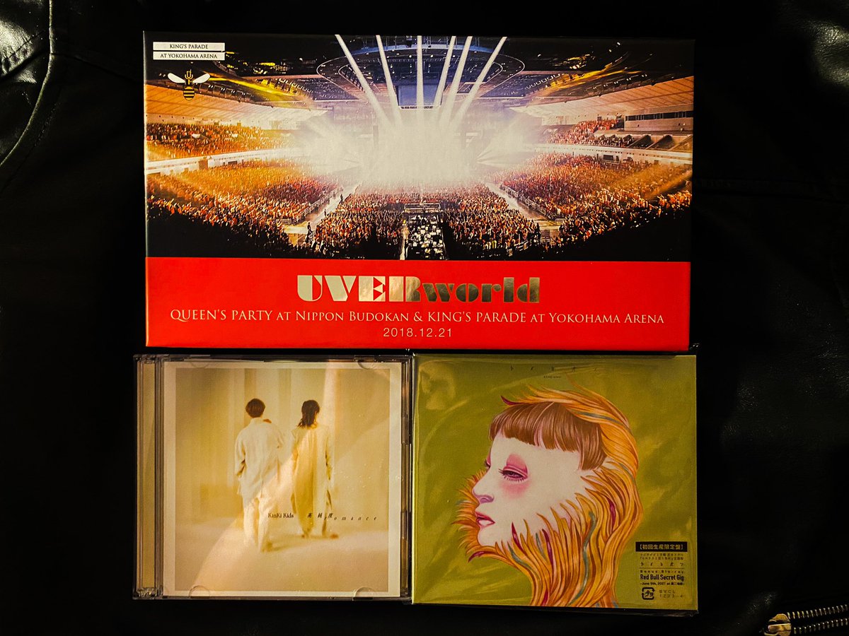 _mr_____a_'s tweet photo. そしてタワレコで今日買ったもの💿

UVERworld / UVERworld 2018.12.21 Complete Package - QUEEN'S PARTY at Nippon Budokan &amp; KING'S PARADE at Yokohama

Kinki Kids / 高純度romance

King Gnu / カメレオン

#UVERworld #kinkiKids #KingGnu #タワレコ渋谷 https://t.co/I7RorisJ29