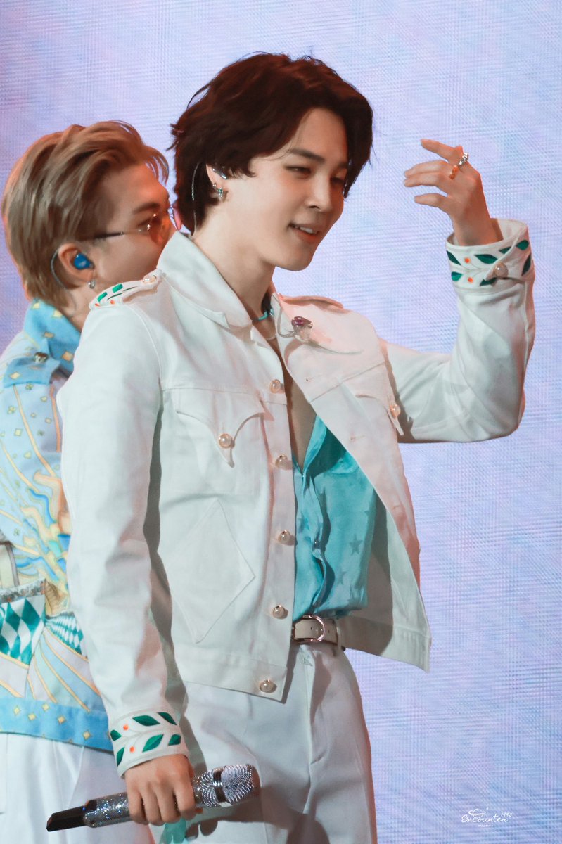 encounter1995_'s tweet photo. 220310 seoul day-1 HD
#JIMIN #지민  #박지민 
#BTS                       #방탄소년단 https://t.co/KZeXqtyyBM