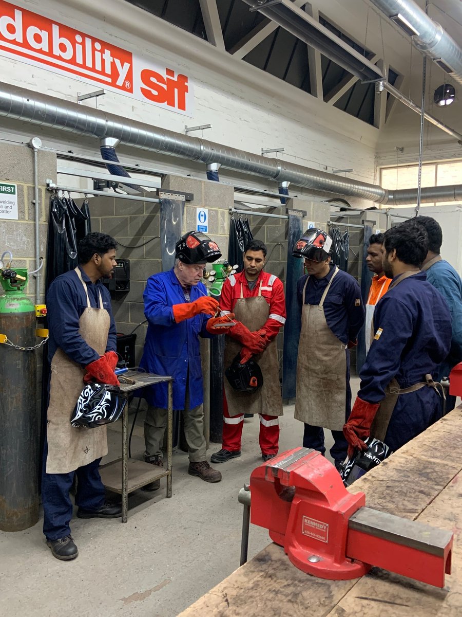 ssmarineschool's tweet photo. Our overseas @school_marine Indian students are currently undergoing Phase 2 Skills Workshop Assessment in South Shields, as part of their experienced seafarer training. 

For upcoming course dates, please email our team at  📧 mmeng@stc.ac.uk  or 📧 info@smeindia.org.in https://t.co/lGiKy9XsOZ