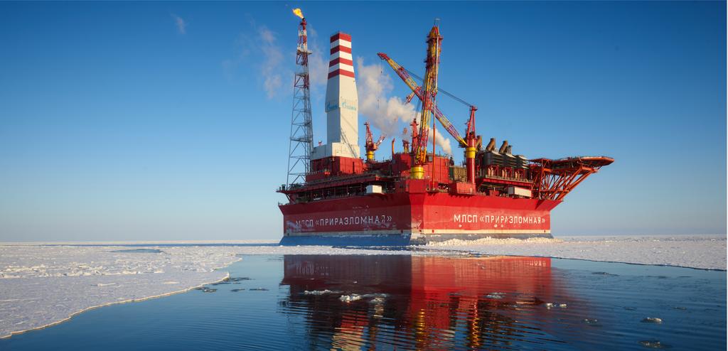 rasjafamily's tweet photo. Als shell hun boor installatie moten verwijderen is dit hun kans om deze weg te slepen naar Suriname om alvast olie weg te halen voor onze wereld met garantie . SAMEN Met EU/US , lukt het wel. https://t.co/GHxiJjVg6n