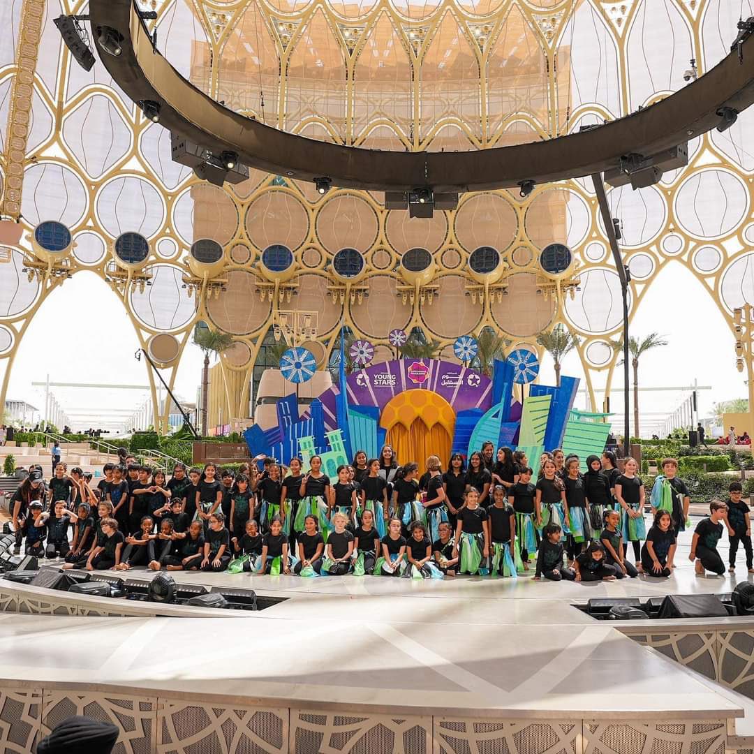 A very proud moment for our school! It’s not every day you get to perform on an important world stage to spread the word about the importance of sustainability. Our pupils did us proud and I’m sure it will be an experience they never forget <a href="/DIS_Dubai/">Deira Int. School</a> ❤️🇦🇪#Expo2020