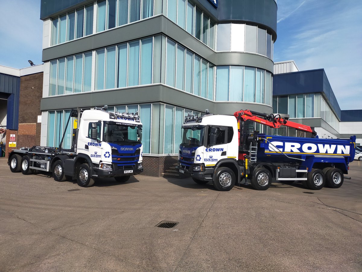 RussKelly71's tweet photo. This years deliveries start to Crown finally with these two stunning XT"s one as a G cab hook and one as a P cab grab, Thank you Kash for your continued business and support it is appreciated. #suppliedbykeltruck #scaniauk #scaniagroup https://t.co/TyPgLQzhkx