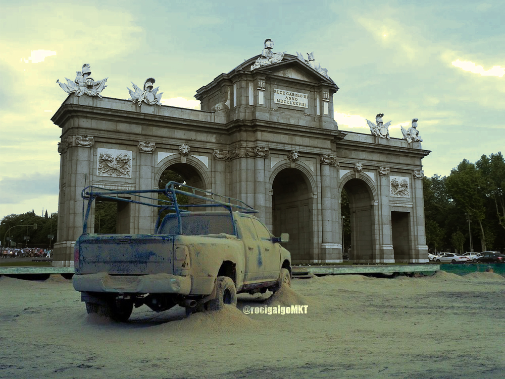 RocigalgoMKT's tweet image. Madrid esta mañana es Interstellar #PolvoSahariano