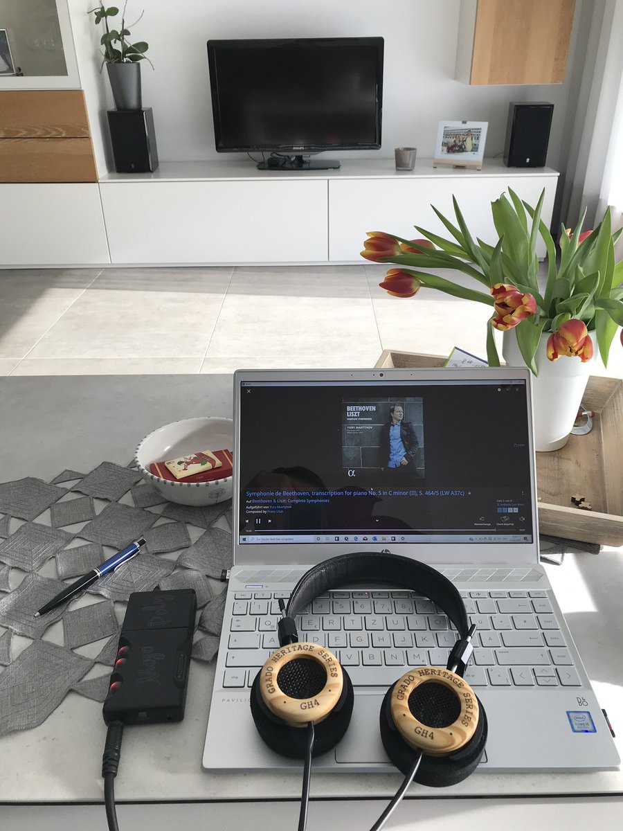 andreas_1403's tweet photo. @ChordAudio #MojoPoly with #MrSpeaker Aeon flow open, #Grado GH4 or PS500e, #Audeze LCD-i3… sometimes directly, sometimes via #LehmannAudio Drachenfels https://t.co/9qOO9HgNRs