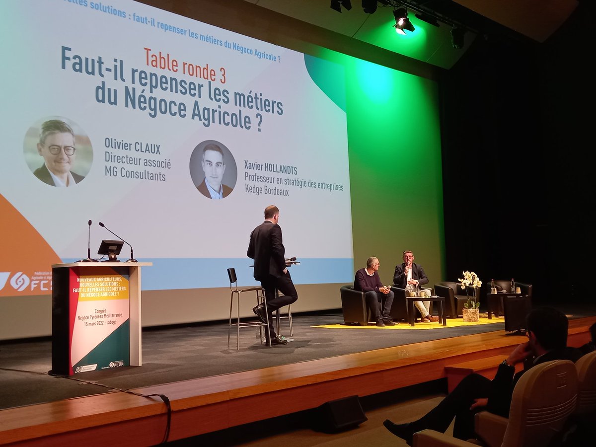 Le Négoce Agricole (@negoceagricole) on Twitter photo #CongresNPM
<a href="/claux_olivier/">Olivier CLAUX</a> , directeur associé chez <a href="/MG_Consultants1/">MG Consultants révéler-reconnecter-recruter</a> fin connaisseur des métiers du negoce agricole nous dit "des initiatives locales peuvent donner envie de s'intéresser au secteur secteur Négoce" 1/2 #CongresNPM
<a href="/claux_olivier/">Olivier CLAUX</a> , directeur associé chez <a href="/MG_Consultants1/">MG Consultants révéler-reconnecter-recruter</a> fin connaisseur des métiers du negoce agricole nous dit "des initiatives locales peuvent donner envie de s'intéresser au secteur secteur Négoce" 1/2