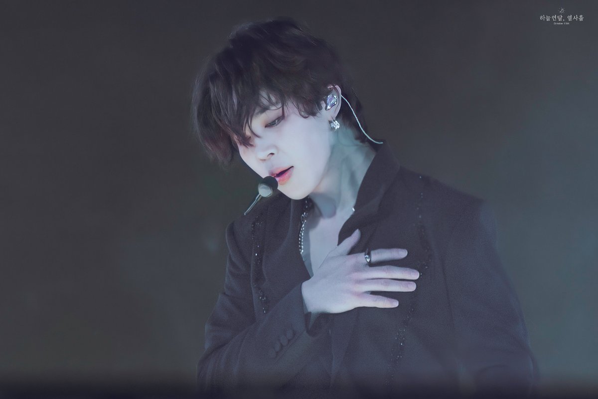 skypjm1013's tweet photo. 220310 PTD SEOUL 지민

아흡🥲 킹..받아,,(너가왜-_-;

#지민 #JIMIN #BTS #방탄소년단 
#PTD_ON_STAGE_SEOUL @BTS_twt https://t.co/dhdqoY3HEU